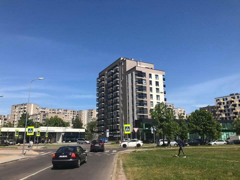 Bright Apartment Near Akropolis VNO Extérieur photo